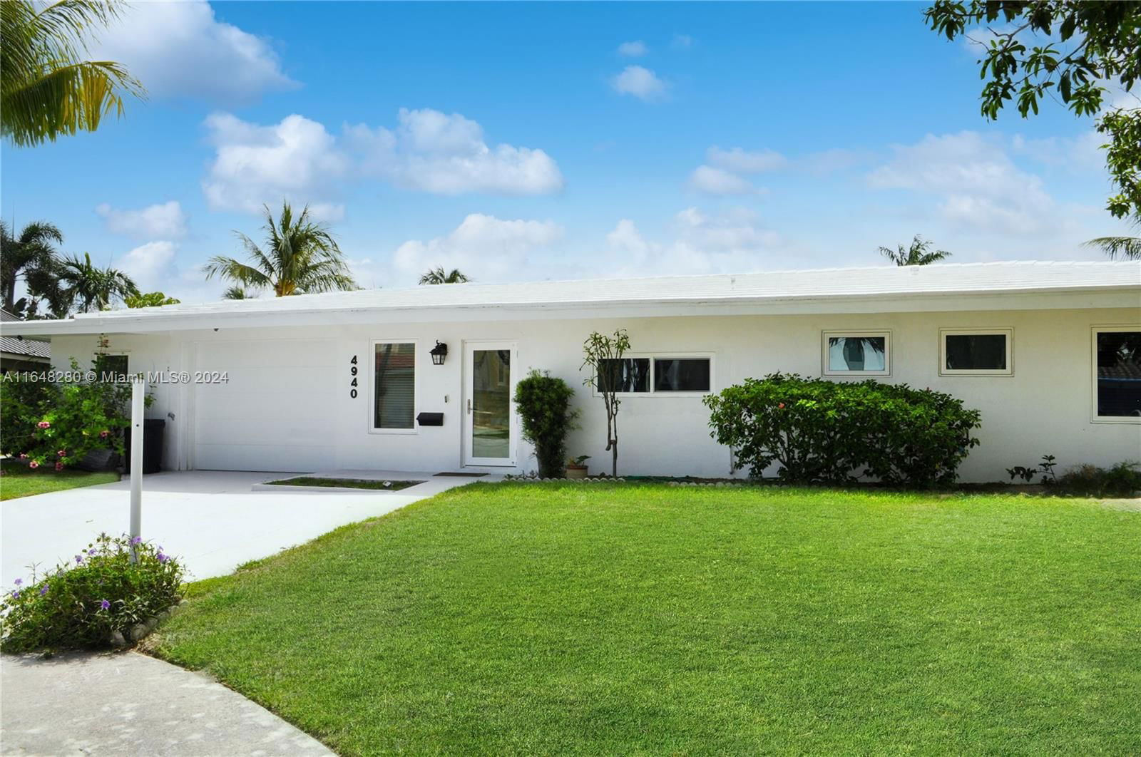 Real estate property located at 4940 28th Ave, Broward, CORAL KEY VILLAS 3RD SEC, Lighthouse Point, FL