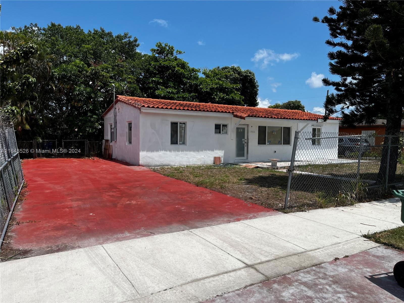 Real estate property located at 15821 28th Pl, Miami-Dade, GOLDEN HIGHLANDS EST, Miami Gardens, FL