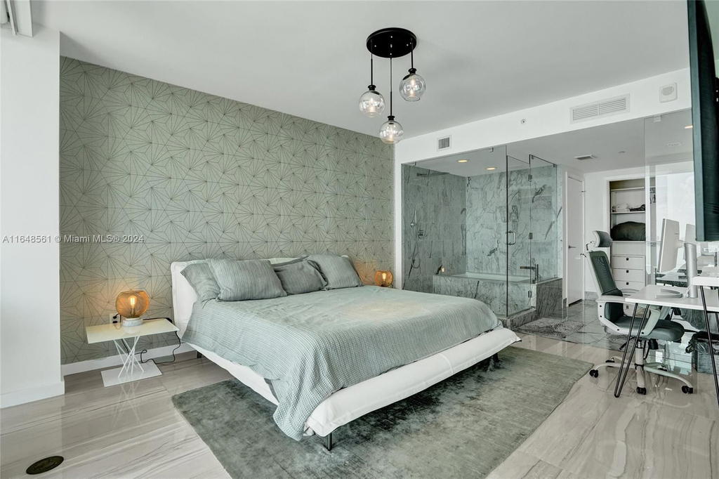 Real estate property located at 3131 7th Ave #3504, Miami-dade, One Paraiso Condo, Miami, FL