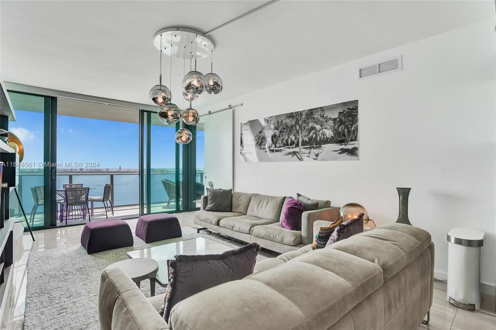 Real estate property located at 3131 7th Ave #3504, Miami-dade, One Paraiso Condo, Miami, FL