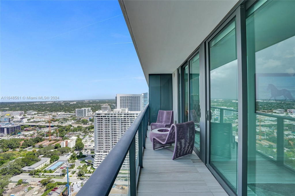 Real estate property located at 3131 7th Ave #3504, Miami-dade, One Paraiso Condo, Miami, FL