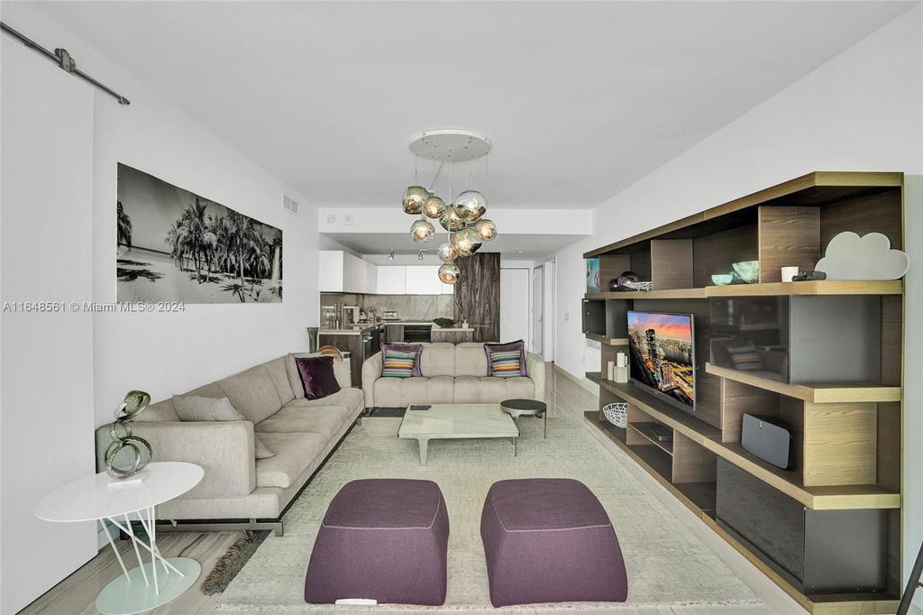 Real estate property located at 3131 7th Ave #3504, Miami-dade, One Paraiso Condo, Miami, FL