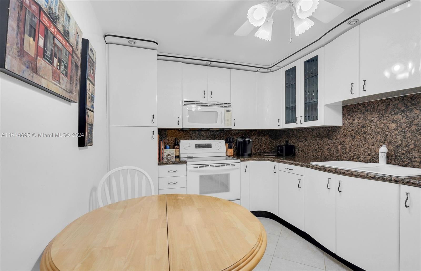 Real estate property located at 1890 Ocean Dr #807, Broward, La Mer Estates East Condo, Hallandale Beach, FL