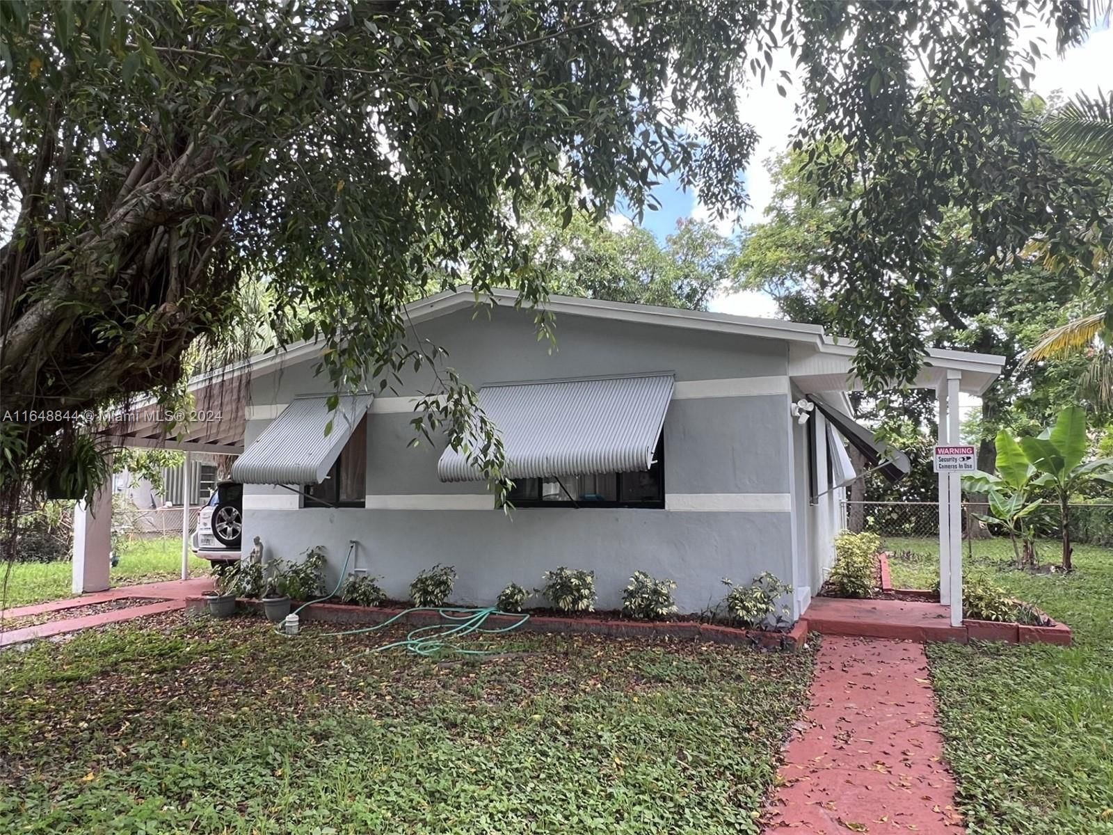 Real estate property located at 940 34th Ave, Broward, SUNRISE HEIGHTS, Lauderhill, FL