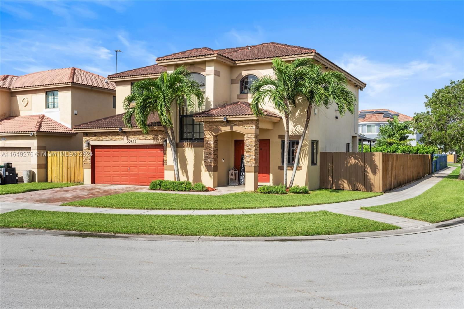 Real estate property located at 22632 109th Ave Ct, Miami-Dade, VITRAN HOMES AT MORNINGSI, Miami, FL