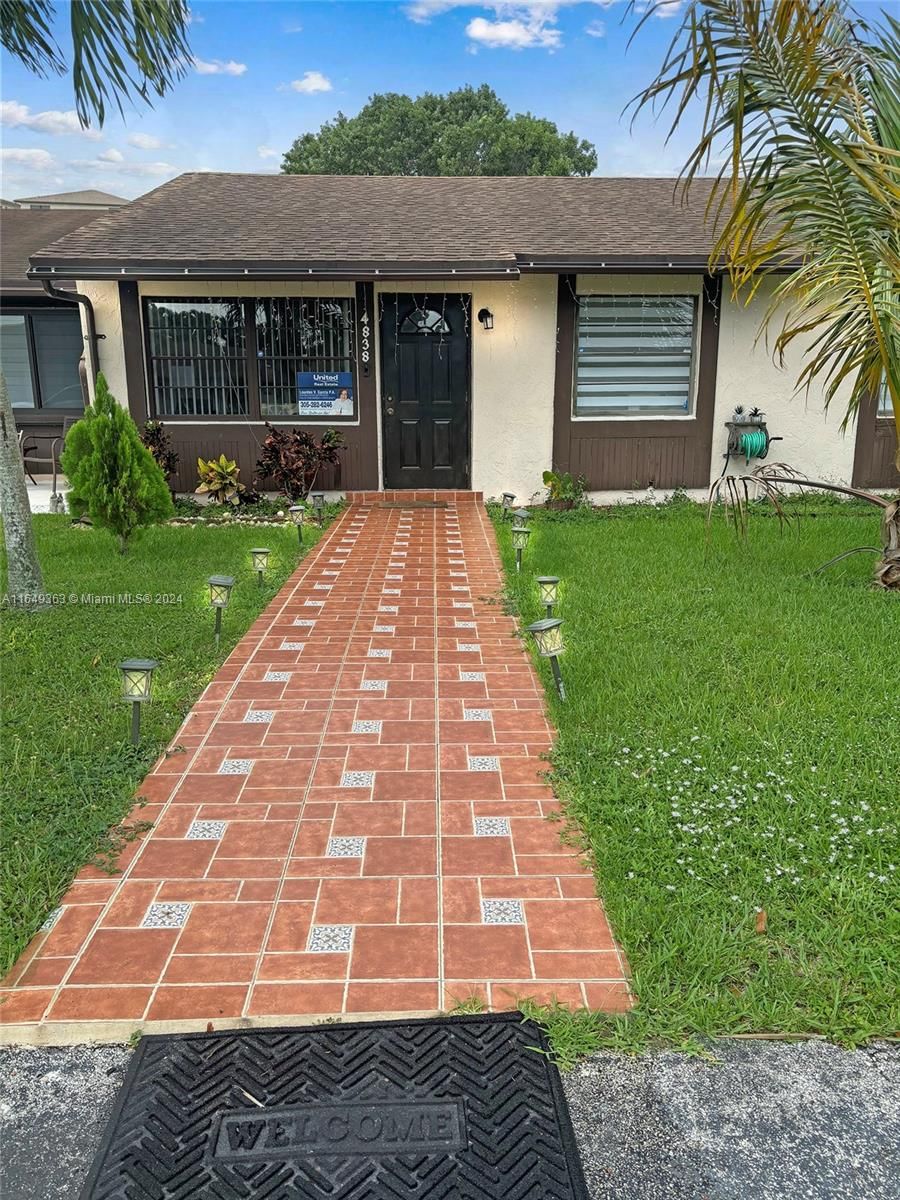 Real estate property located at 4838 135th Ct #4838, Miami-Dade, SAN SEBASTION TOWNHOUSES, Miami, FL