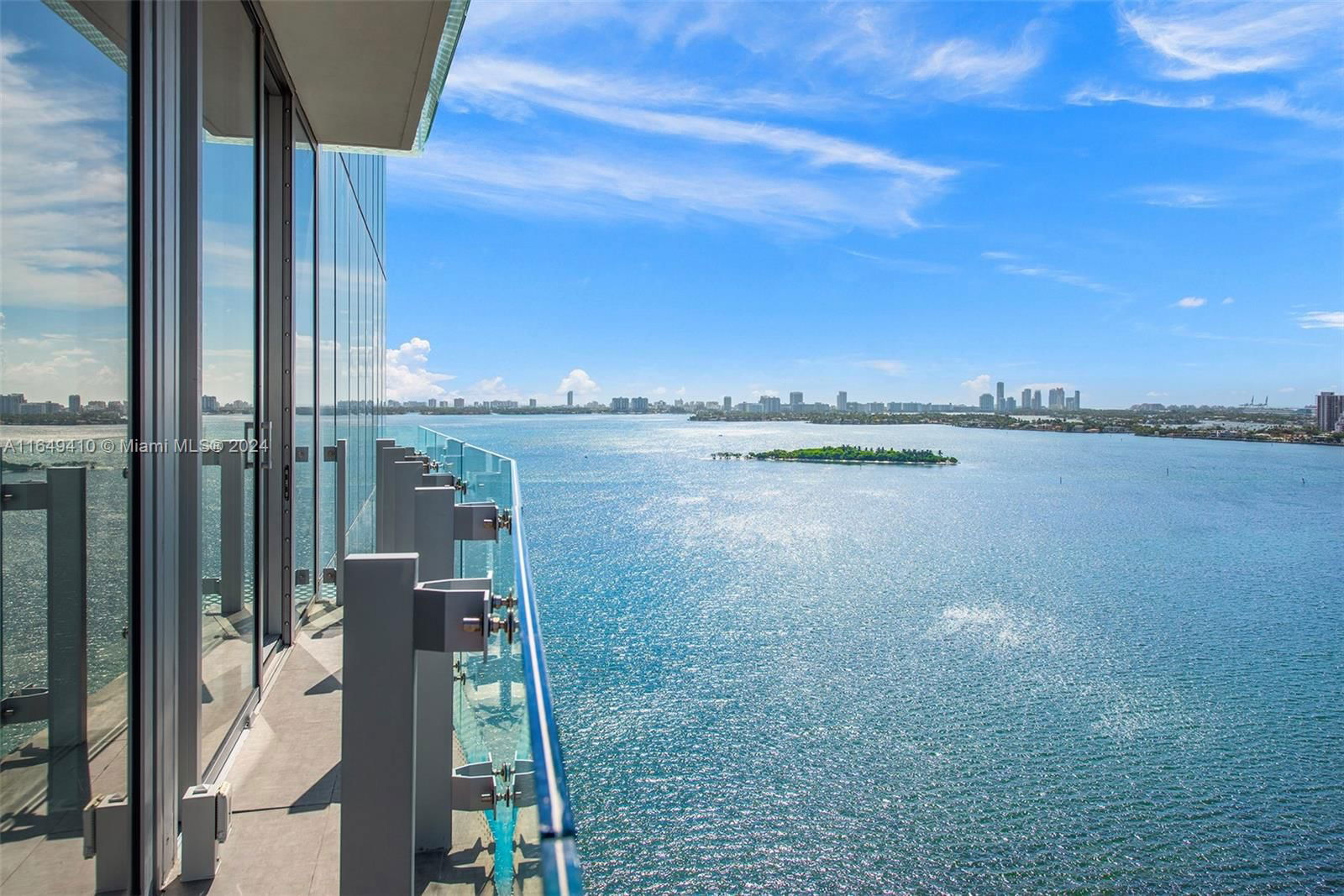 Real estate property located at 700 26th Ter #1904, Miami-Dade, 700 EDGEWATER CONDO, Miami, FL