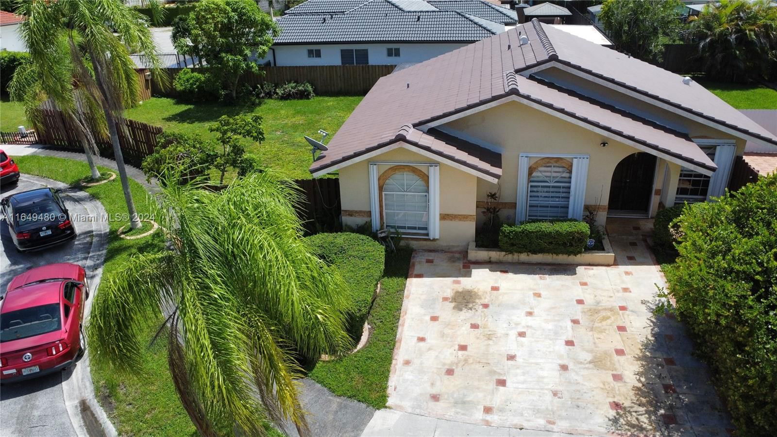 Real estate property located at 13442 183rd Ter, Miami-Dade, FANTASY HOMES, Miami, FL