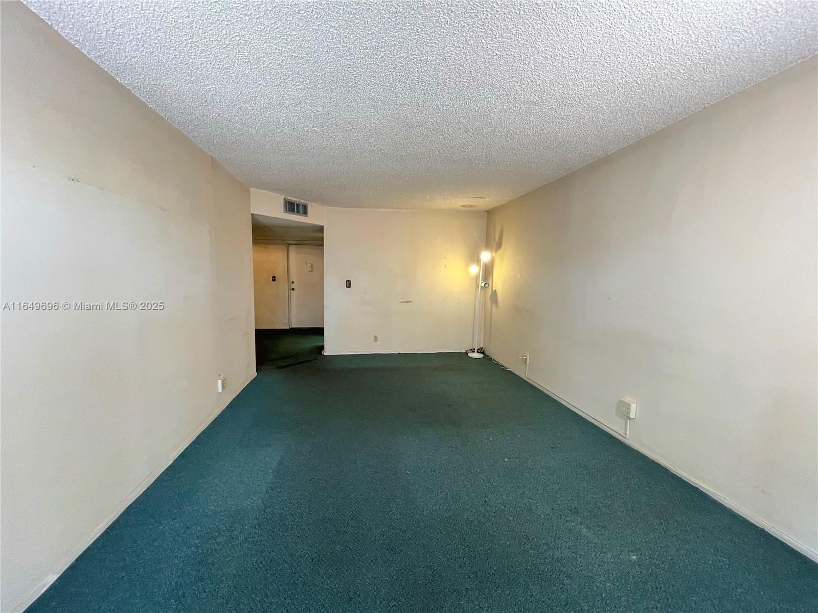 Real estate property located at 3000 5th Ter #310-A, Broward, River Manor Condo, Wilton Manors, FL