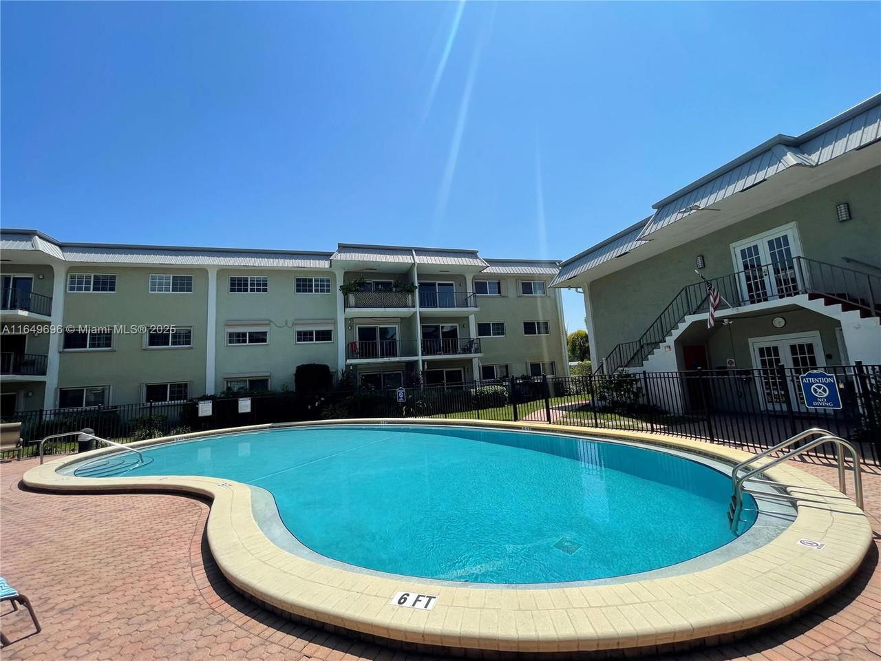Real estate property located at 3000 5th Ter #310-A, Broward, River Manor Condo, Wilton Manors, FL