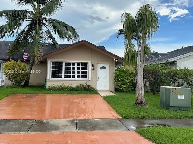 Real estate property located at 9729 146th Ct, Miami-Dade, LORMAR I, Miami, FL