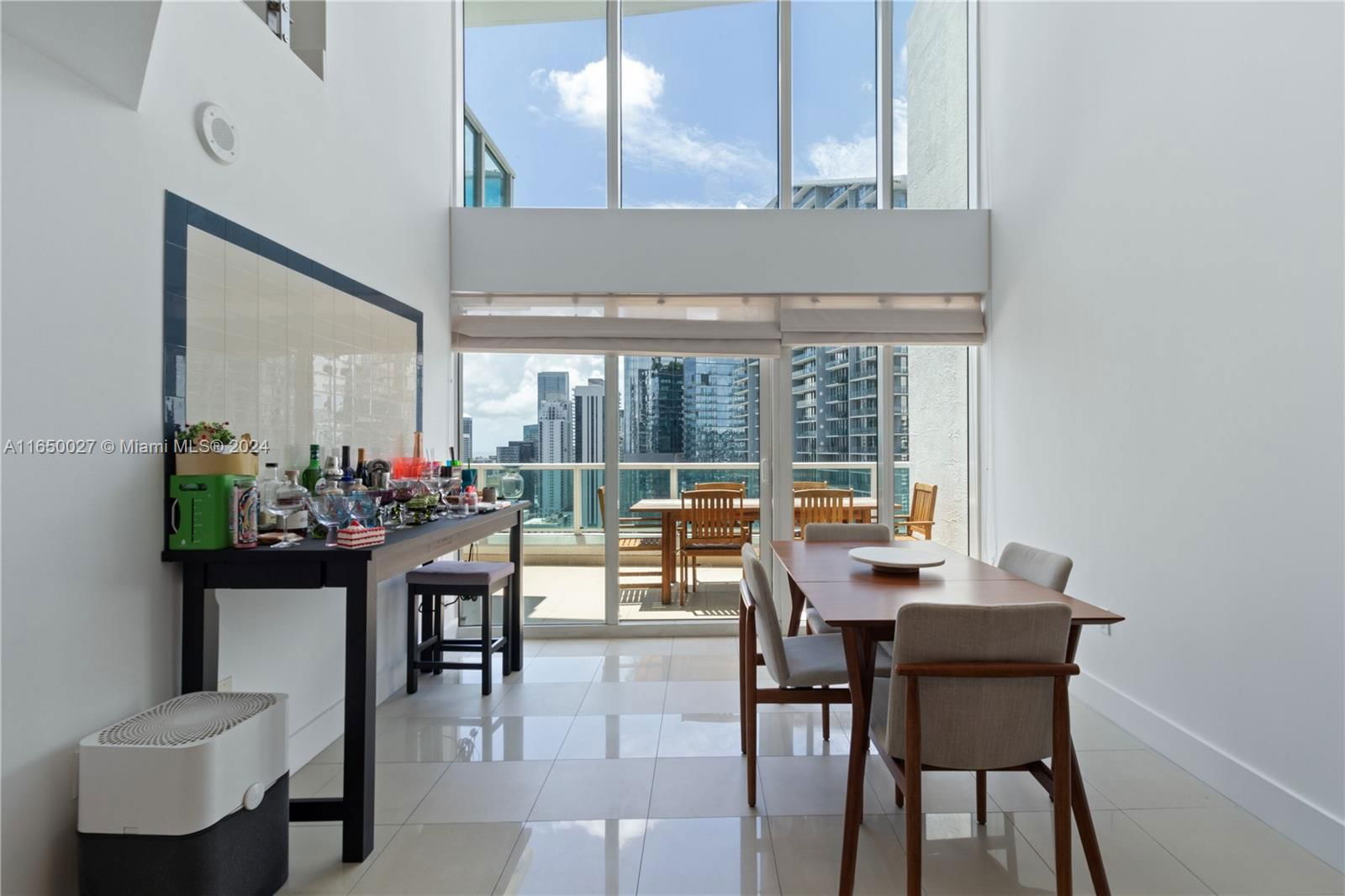 Real estate property located at 41 5th St #2010, Miami-Dade, BRICKELL ON THE RIVER S T, Miami, FL