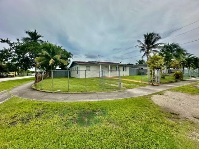 Real estate property located at 29605 154th Ct, Miami-Dade, SHERWOOD FOREST ESTATES, Homestead, FL