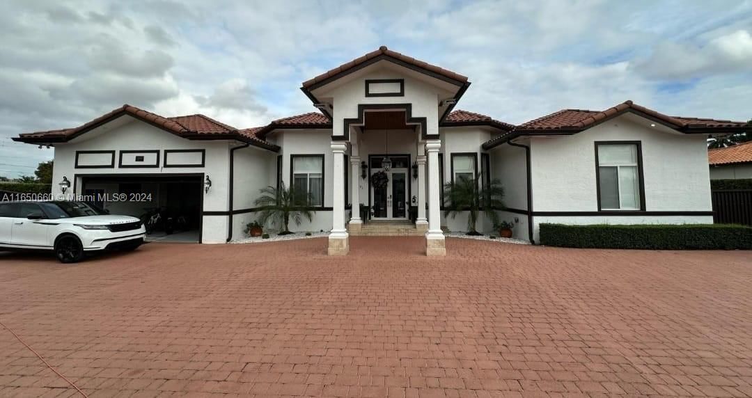 Real estate property located at 2621 132nd Ave, Miami-Dade, J G HEADS FARMS UNIT A, Miami, FL