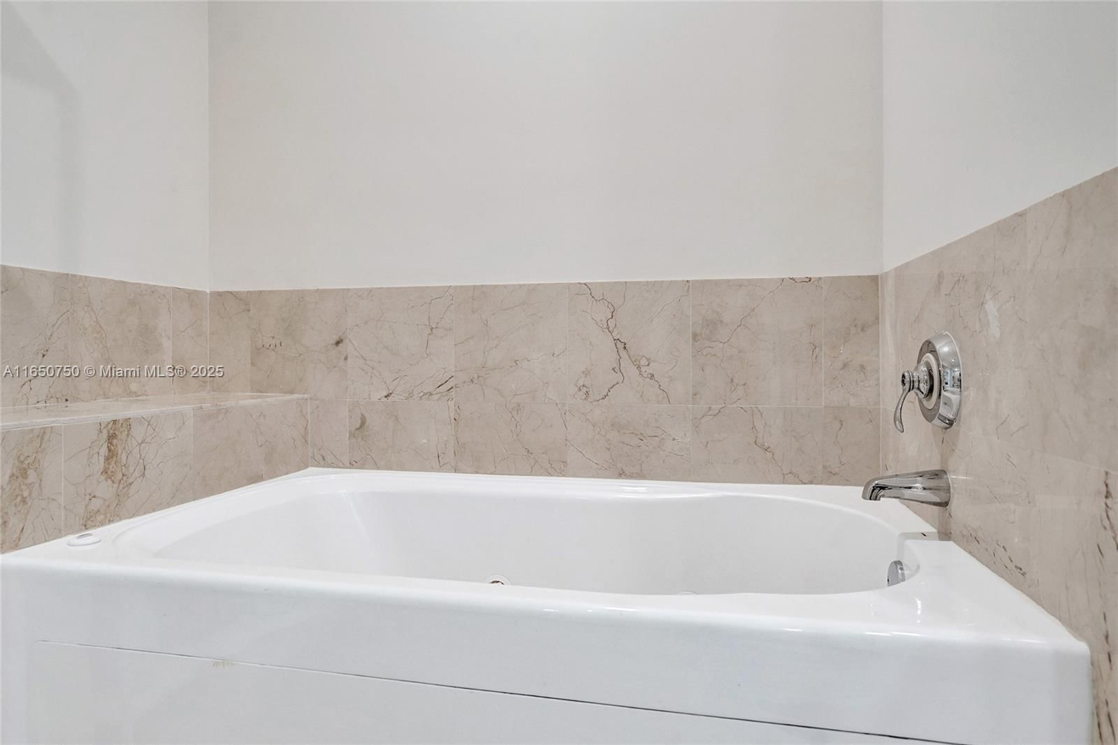 Real estate property located at 315 3rd Ave #1505, Broward, Strada 315 Condo, Fort Lauderdale, FL