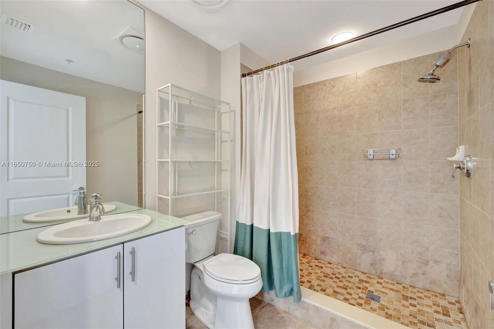 Real estate property located at 315 3rd Ave #1505, Broward, Strada 315 Condo, Fort Lauderdale, FL