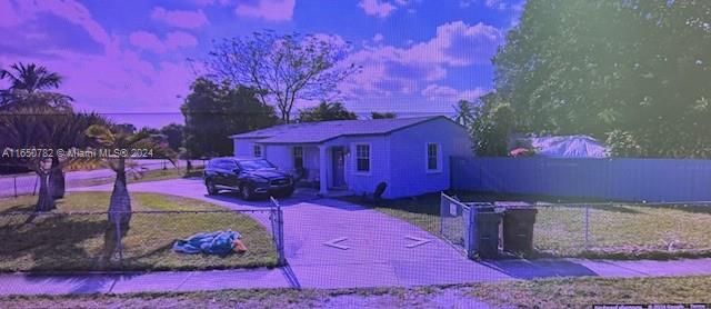 Real estate property located at 870 37th St, Miami-Dade, LINDEN GARDENS, Hialeah, FL