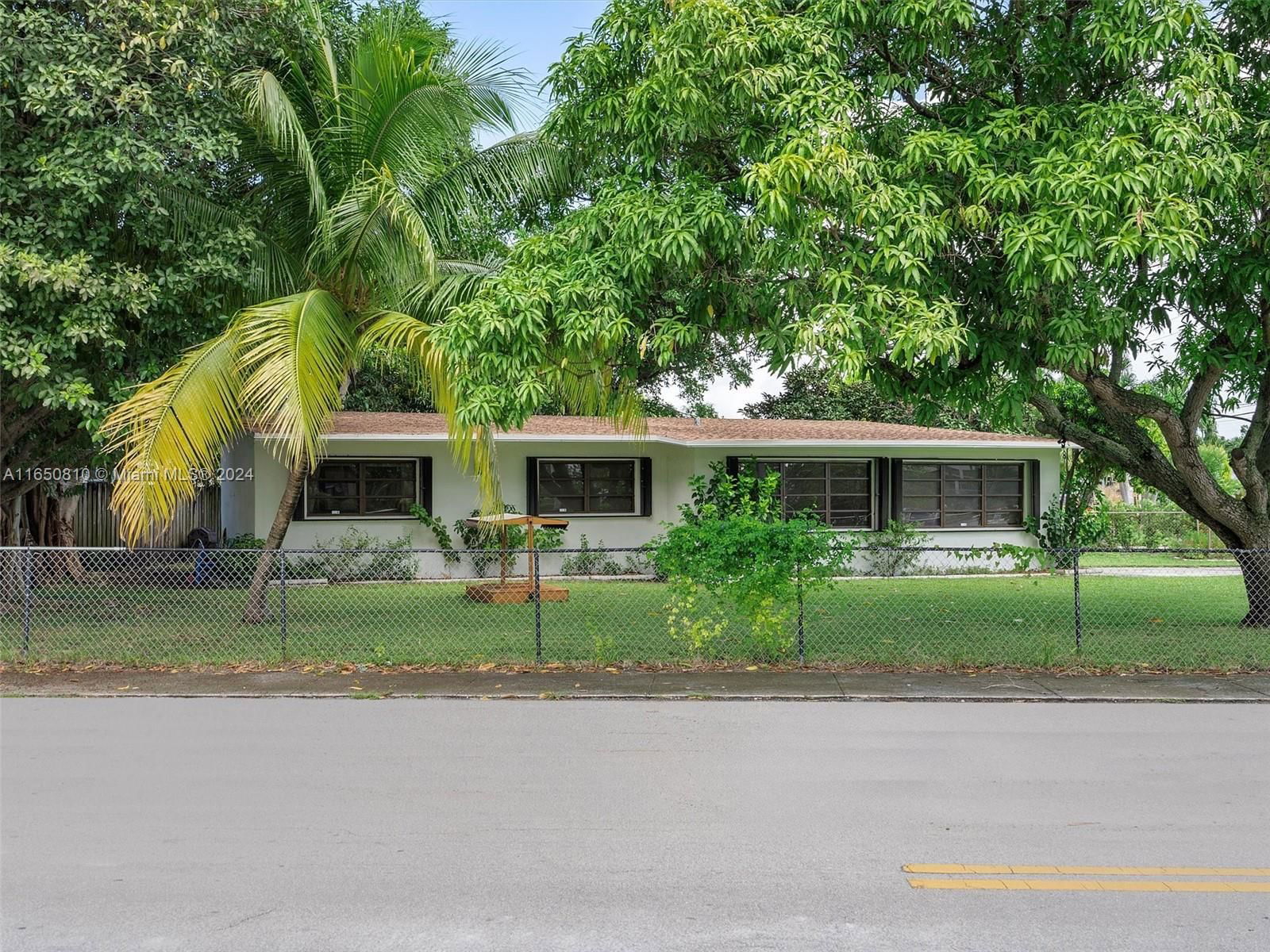 Real estate property located at 1426 22nd Ave, Broward, BELMAR AMENDED, Hollywood, FL