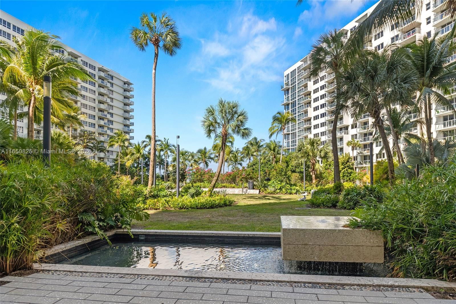 Real estate property located at 1500 Bay Rd #940S, Miami-dade, Flamingo South Beach I Co, Miami Beach, FL
