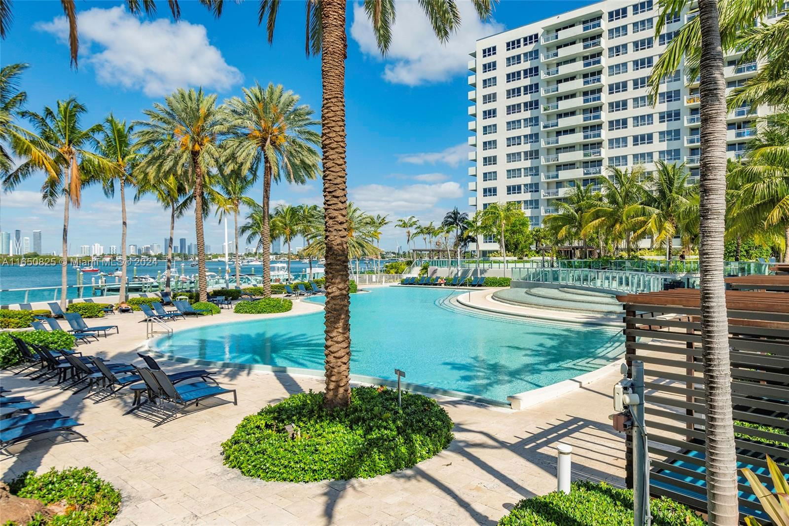 Real estate property located at 1500 Bay Rd #940S, Miami-dade, Flamingo South Beach I Co, Miami Beach, FL
