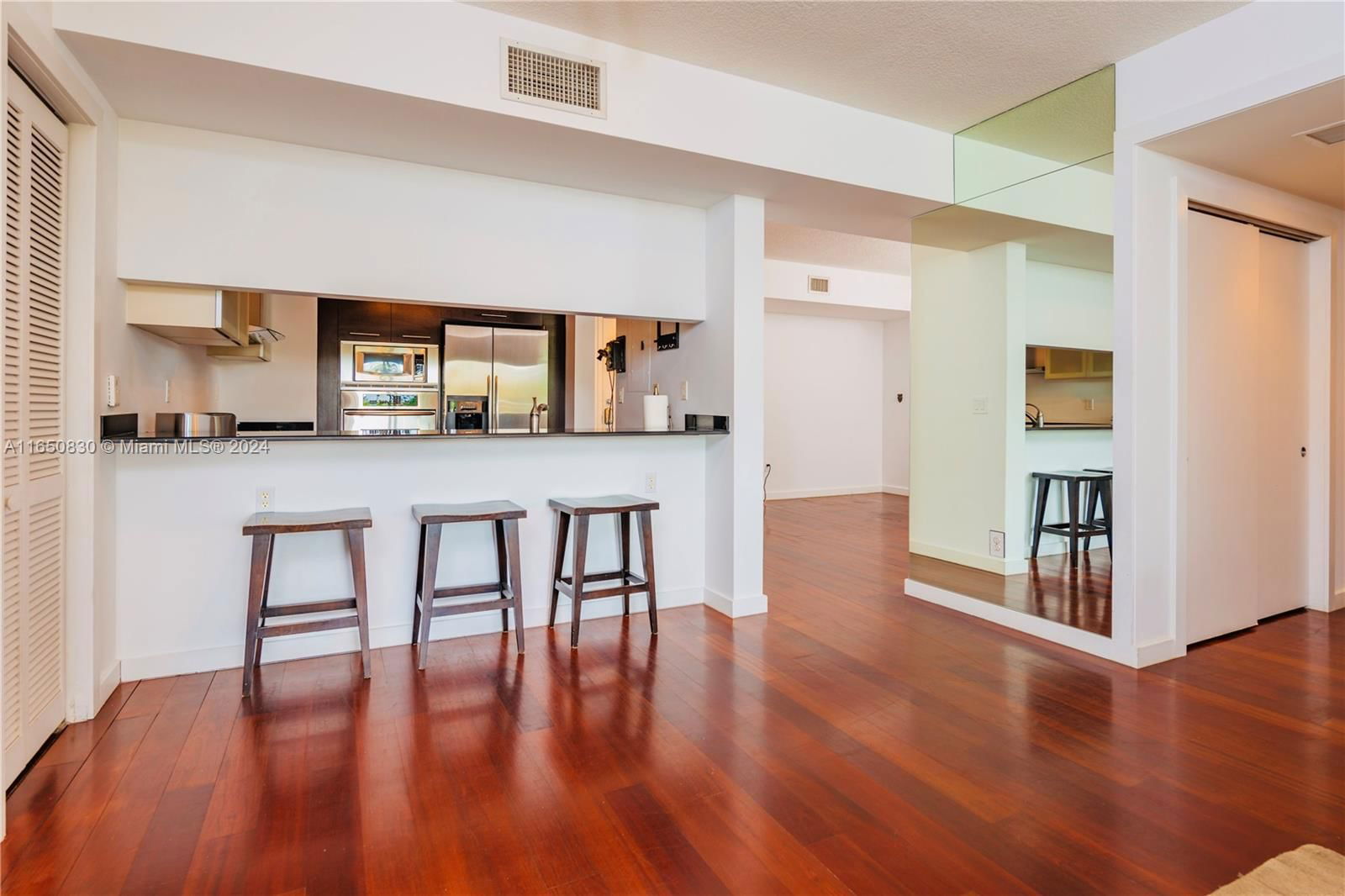 Real estate property located at 5970 Indian Creek Dr #308, Miami-dade, Nautica Condo, Miami Beach, FL