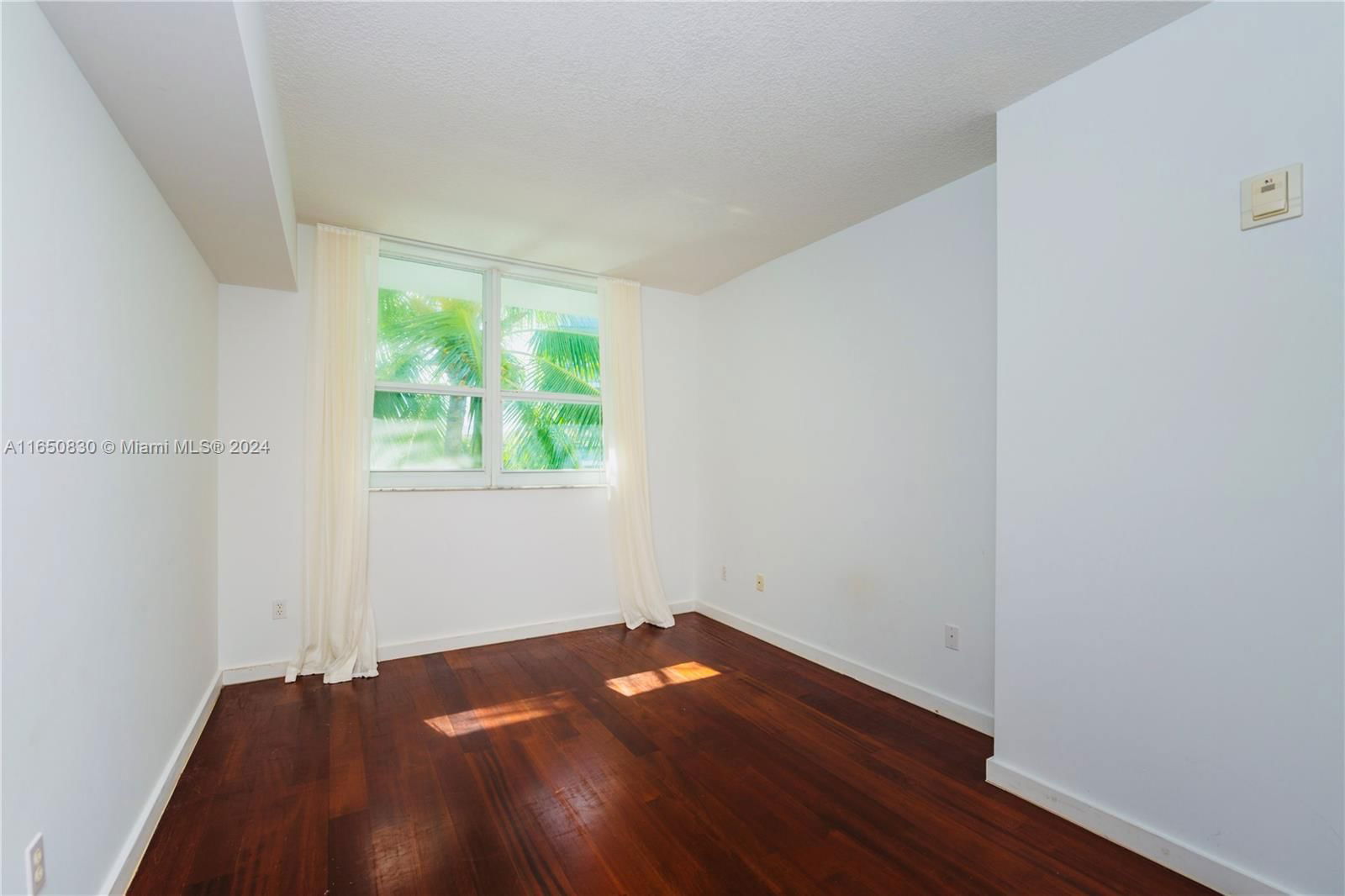 Real estate property located at 5970 Indian Creek Dr #308, Miami-dade, Nautica Condo, Miami Beach, FL