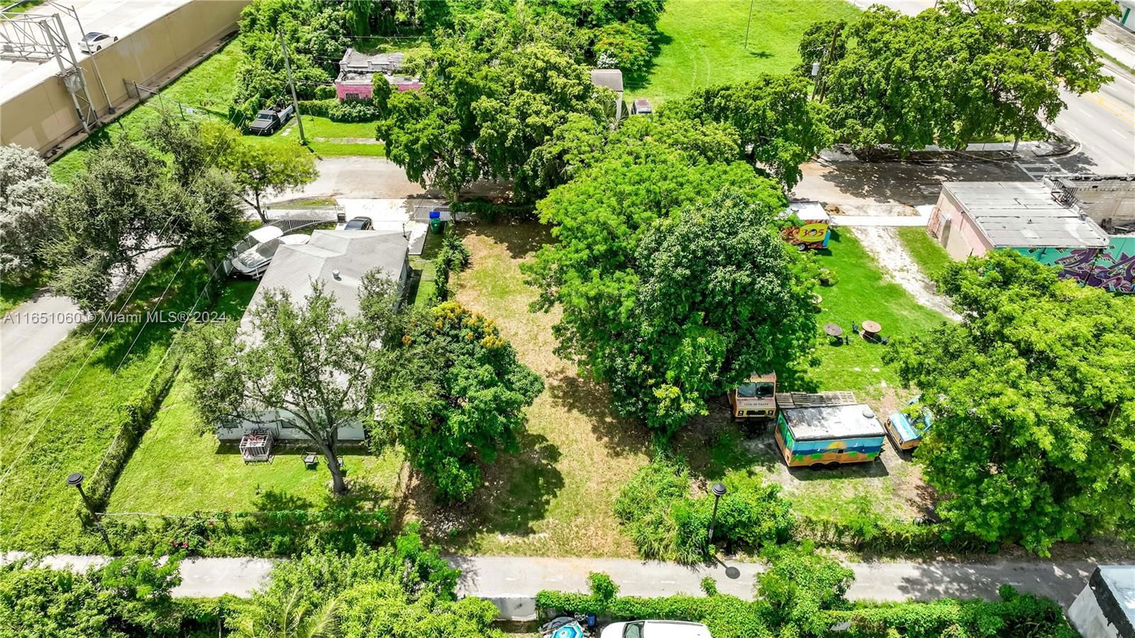 Real estate property located at 665 43rd St, Miami-dade, Bay Vista Park Amd Pl, Miami, FL