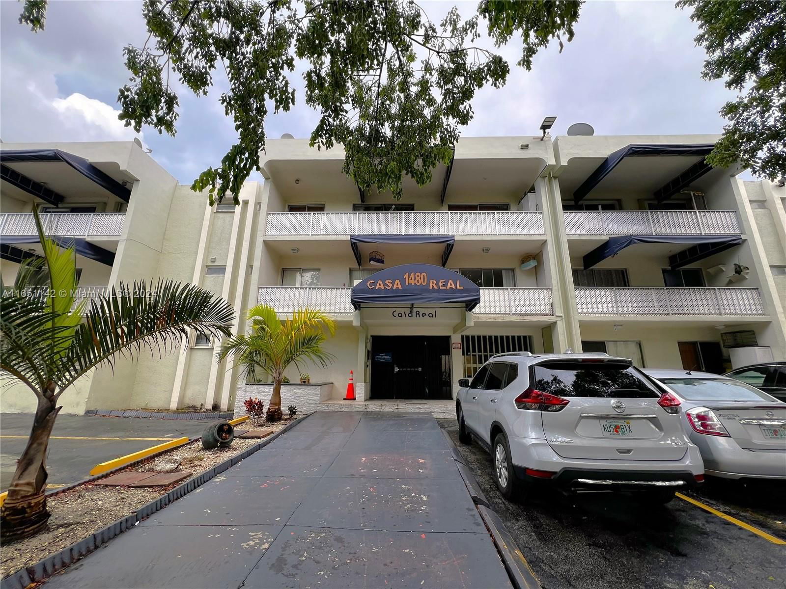 Real estate property located at 1480 46th St #325, Miami-Dade, CASA REAL CONDO, Hialeah, FL