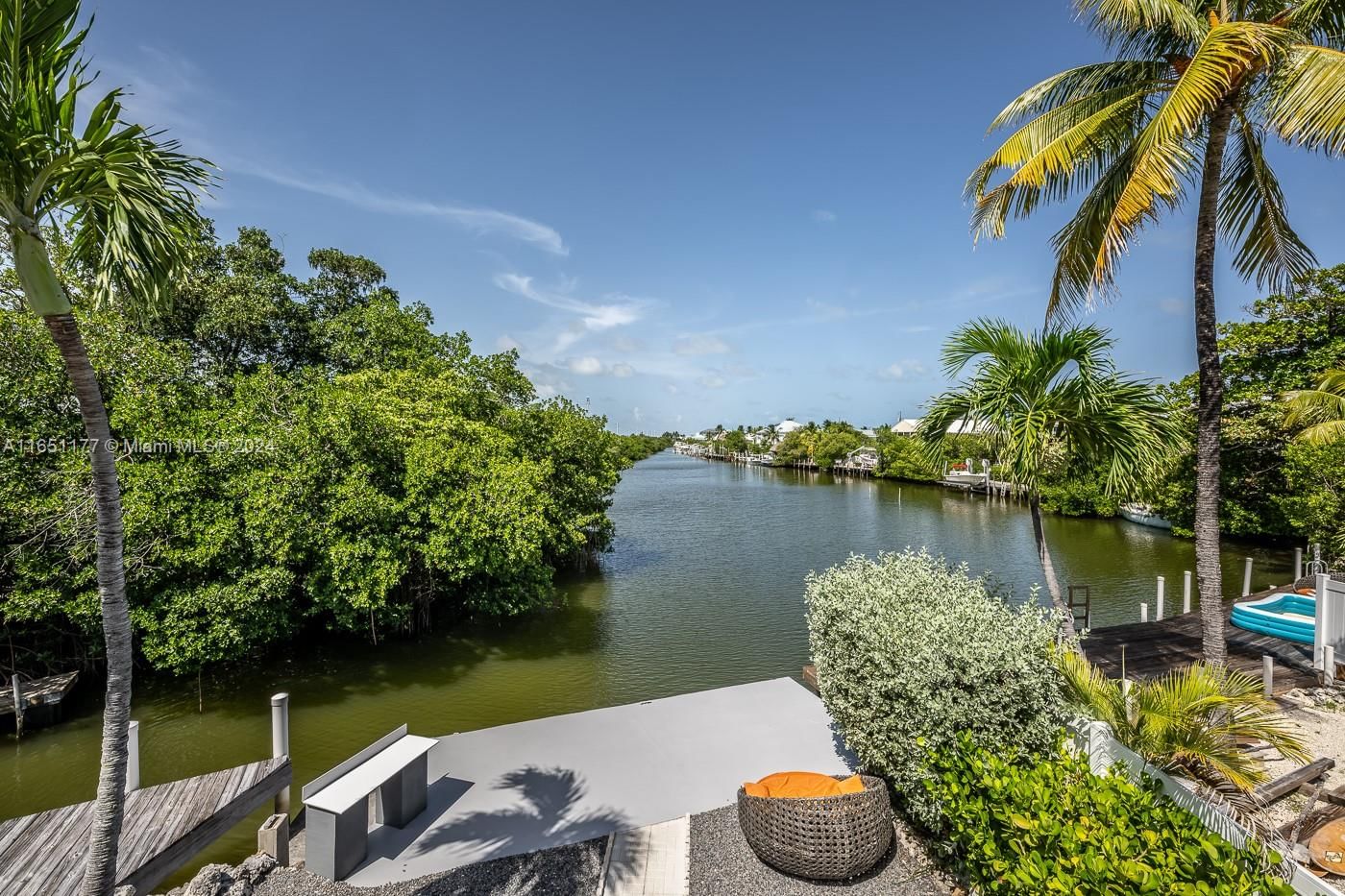 Real estate property located at 100 Iroquois Dr #3, Monroe, LOWER MATECUMBE BEACH, Islamorada, FL