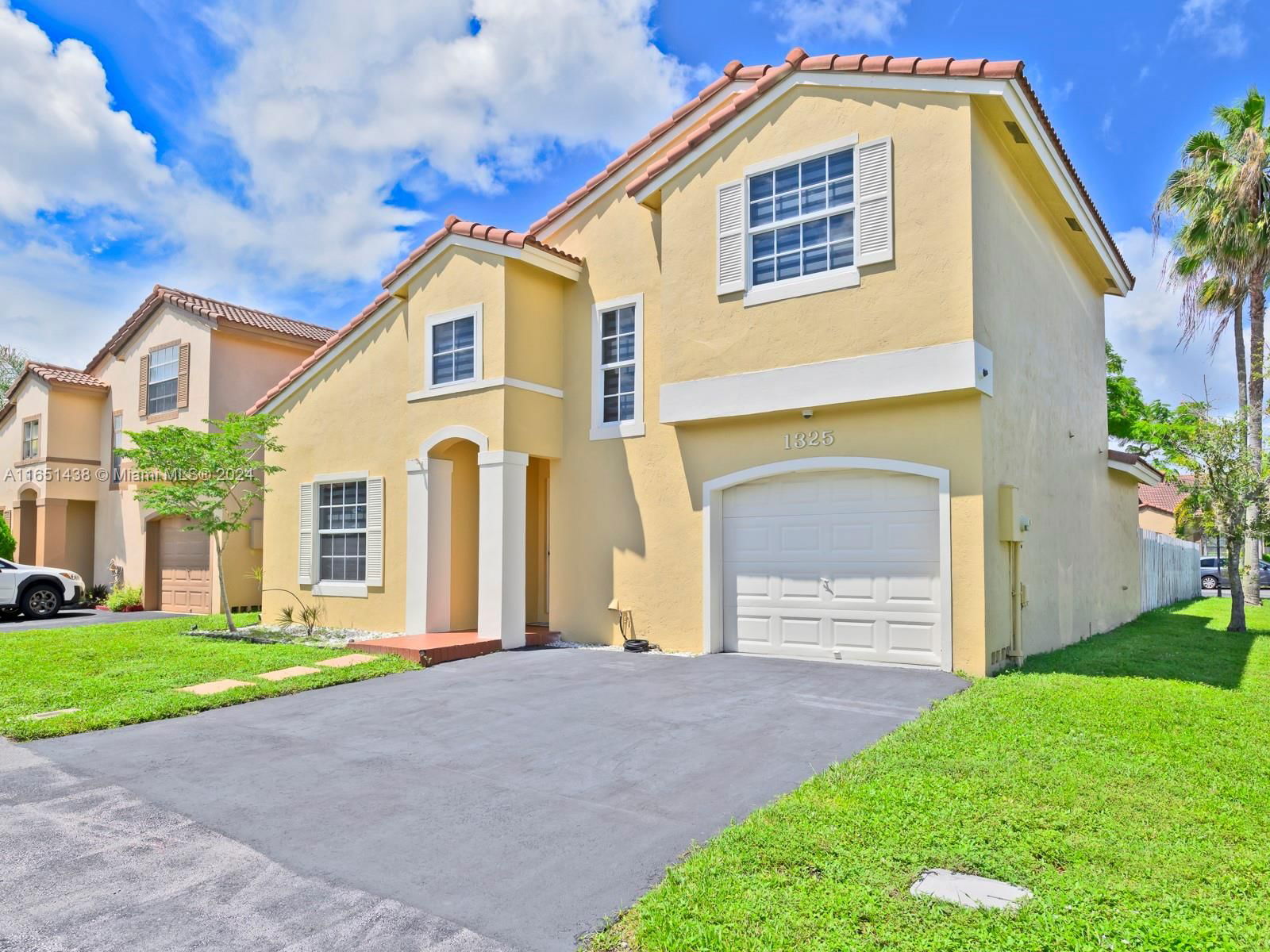 Real estate property located at 1325 125th Ter, Broward, SAVANNAH PLAT 3, Sunrise, FL