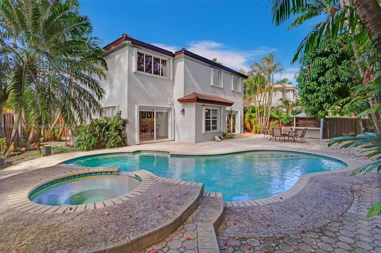 Real estate property located at 10361 164th Ct, Miami-dade, Forest Lakes Estates Sec, Miami, FL