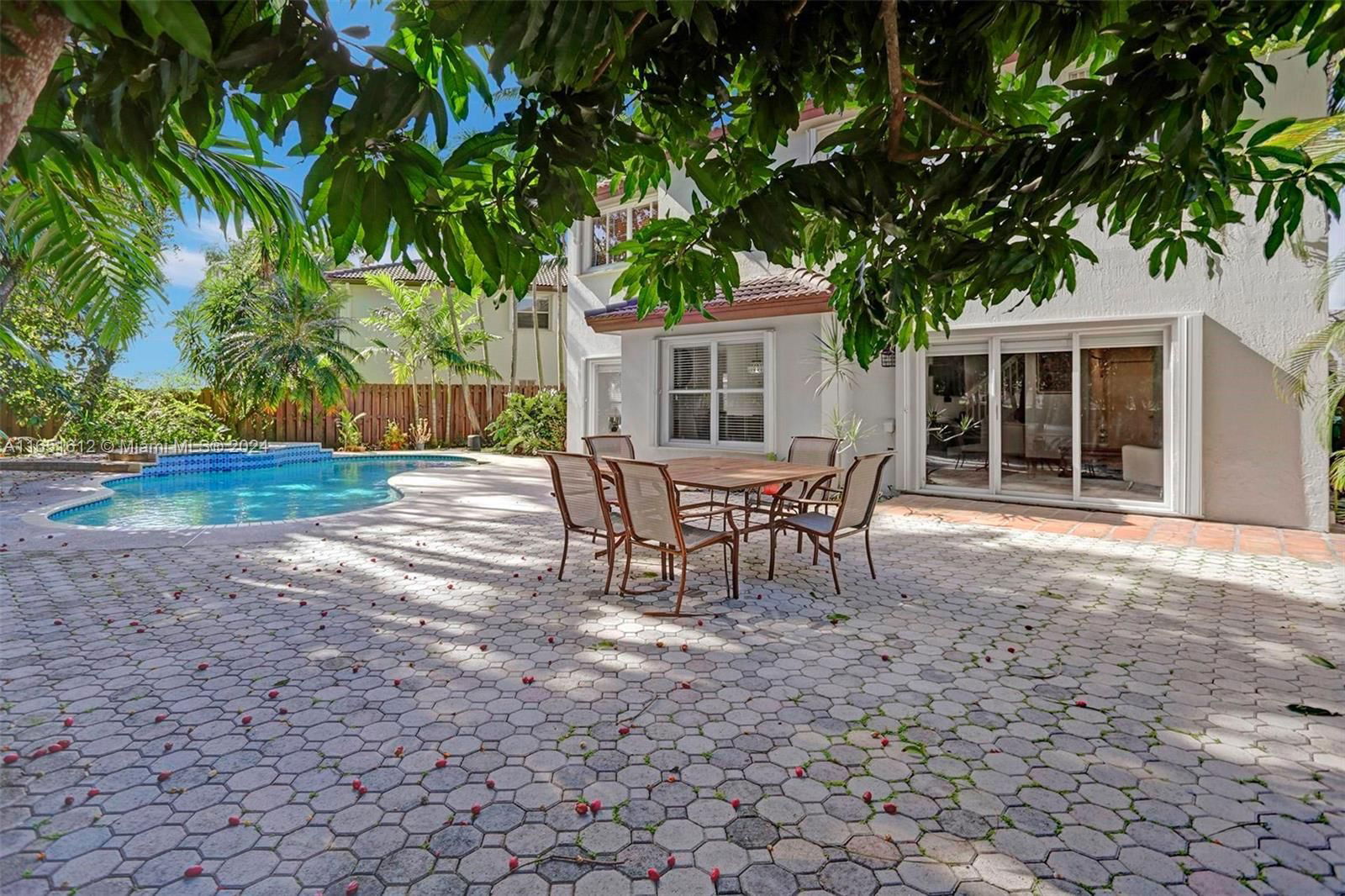 Real estate property located at 10361 164th Ct, Miami-dade, Forest Lakes Estates Sec, Miami, FL