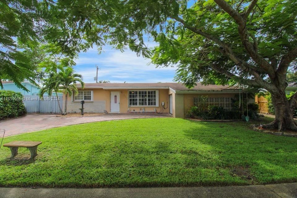 Real estate property located at 620 69th Ter, Broward, BOULEVARD HEIGHTS SEC TEN, Pembroke Pines, FL