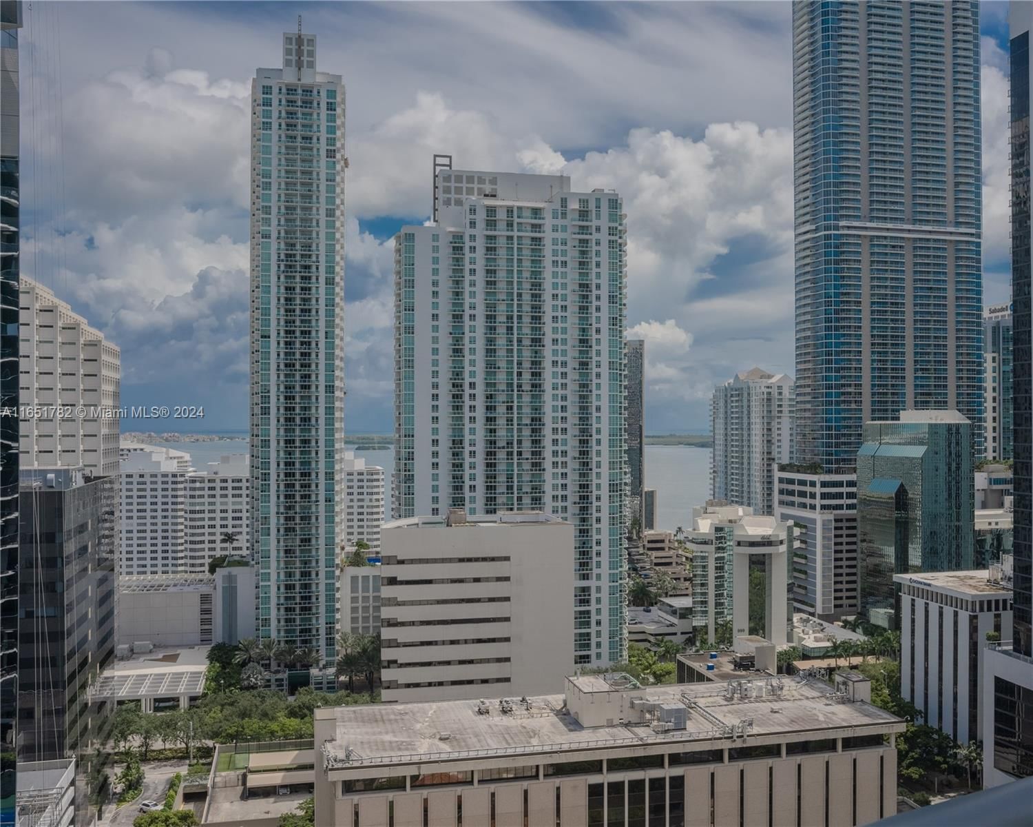 Real estate property located at 45 9th St #2202, Miami-Dade, BRICKELL HEIGHTS EAST CON, Miami, FL