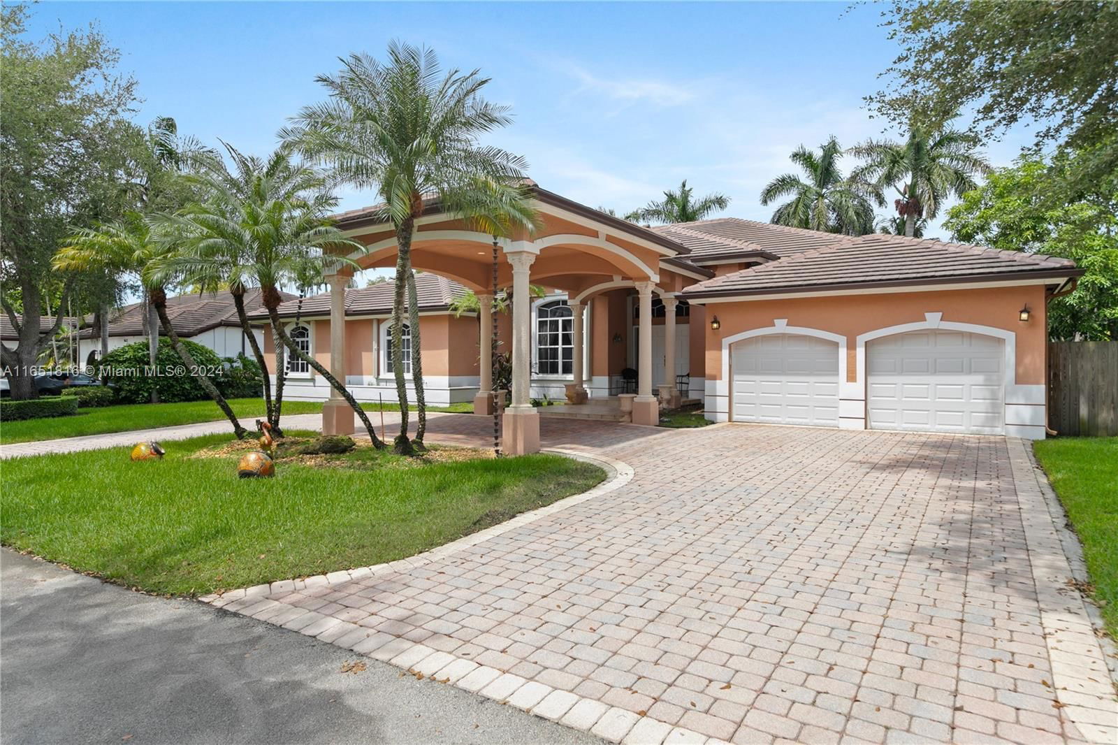 Real estate property located at 9453 125th Ter, Miami-Dade, OAK RIDGE FALLS, Miami, FL