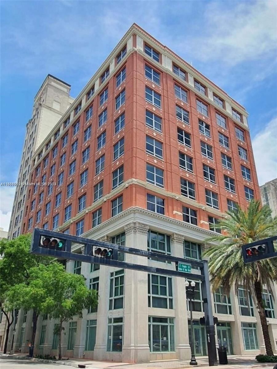 Real estate property located at 111 Flagler St #907, Miami-Dade, FLAGLER FIRST CONDO, Miami, FL