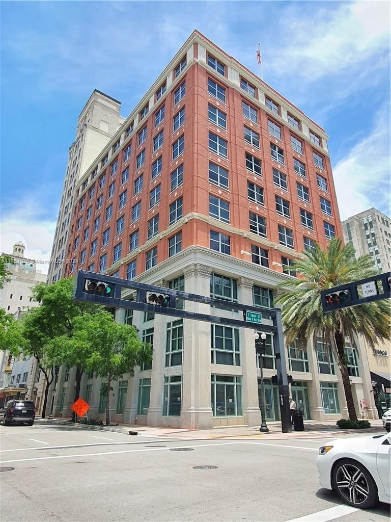 Real estate property located at 111 Flagler St #604, Miami-Dade, FLAGLER FIRST CONDO, Miami, FL