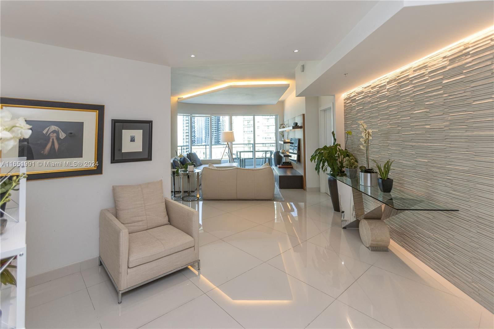 Real estate property located at 60 13th St #2424, Miami-Dade, INFINITY AT BRICKELL COND, Miami, FL