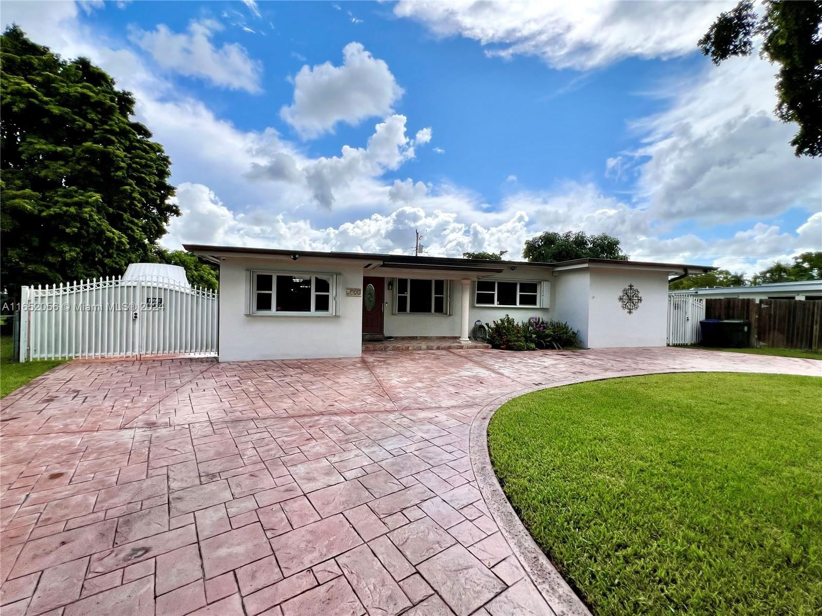 Real estate property located at 1821 63rd Ct, Miami-Dade, CAMNER MANOR 2ND ADDN, West Miami, FL