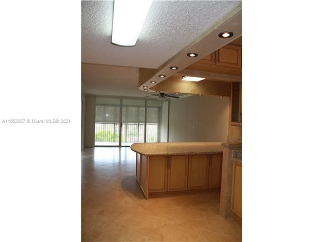 Real estate property located at 3651 Environ Blvd #562, Broward, CONDOMINIUM 7 OF ENVIRON, Lauderhill, FL