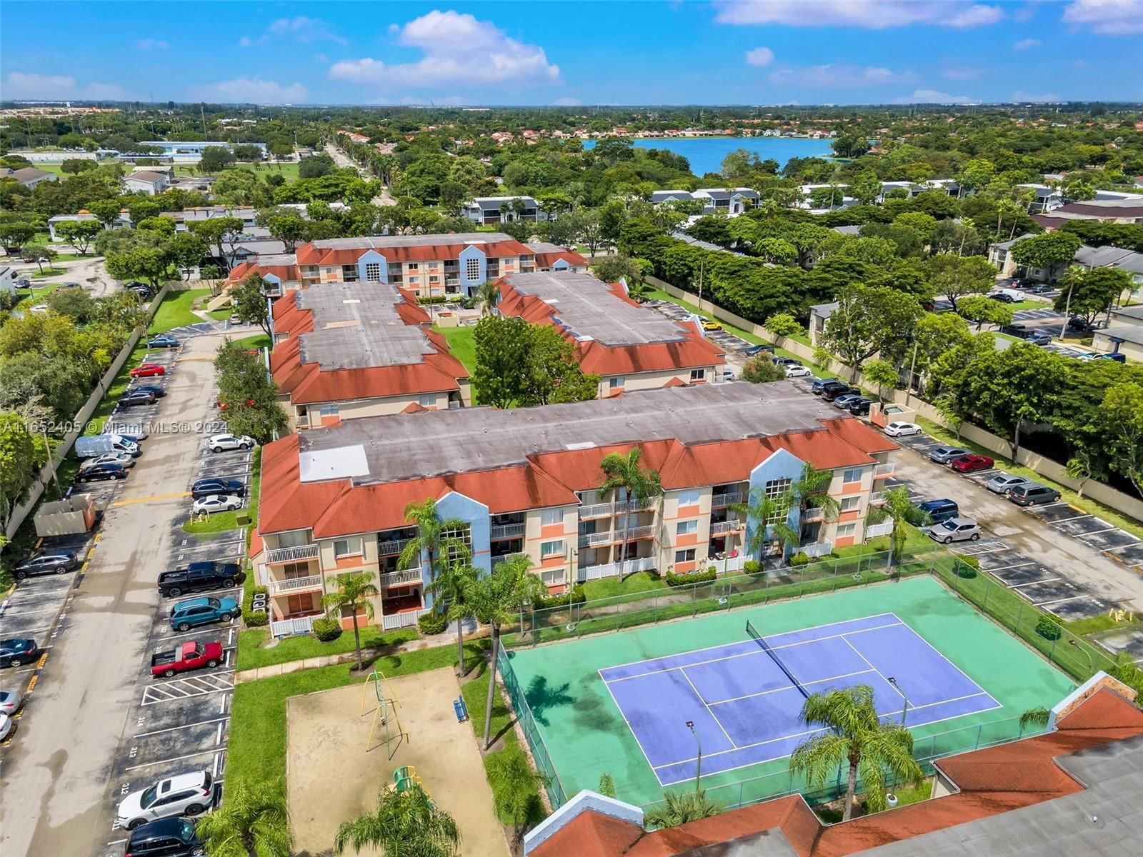 Real estate property located at 18860 57th Ave #204, Miami-Dade, VILLA RUSTICA I CONDO, Hialeah, FL