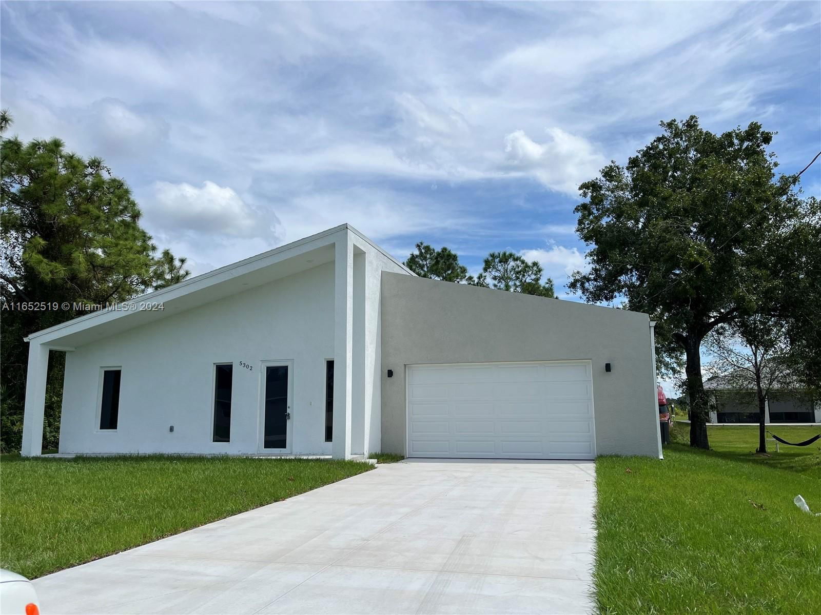 Real estate property located at 5302 Anita Ave N, Lee, Lee County Unincorporated, Lehigh Acres, FL