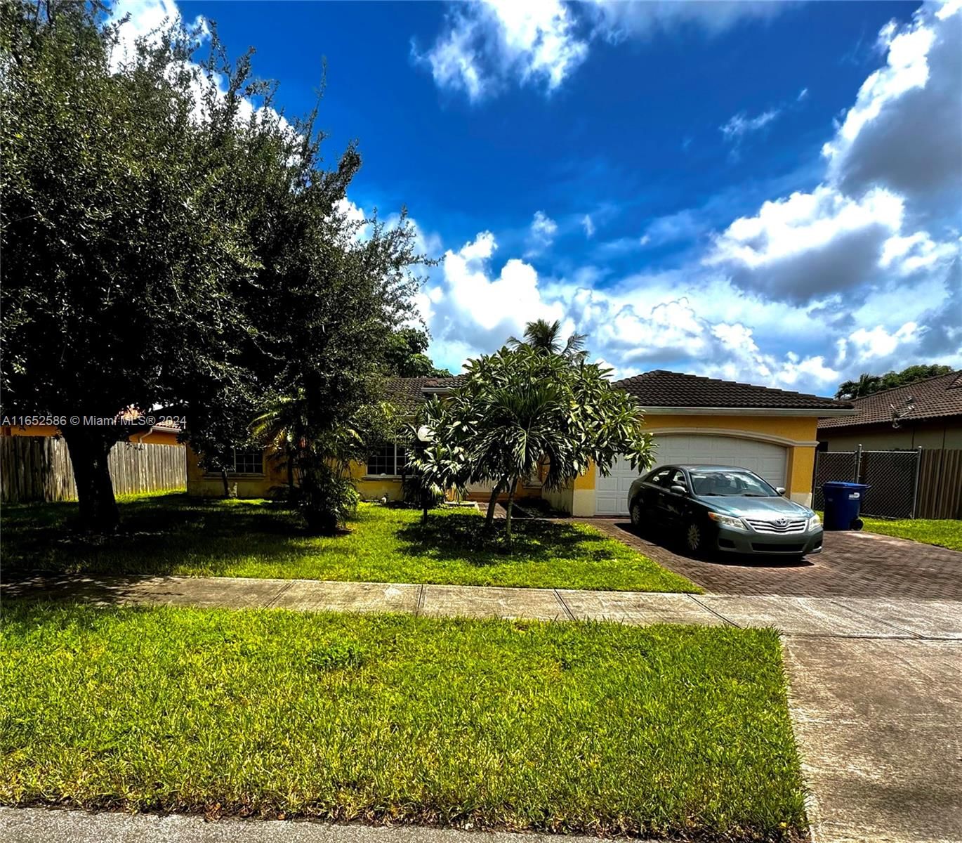 Real estate property located at 18307 151st Ave, Miami-Dade, CORAL REEF NURSERIES SEC, Miami, FL