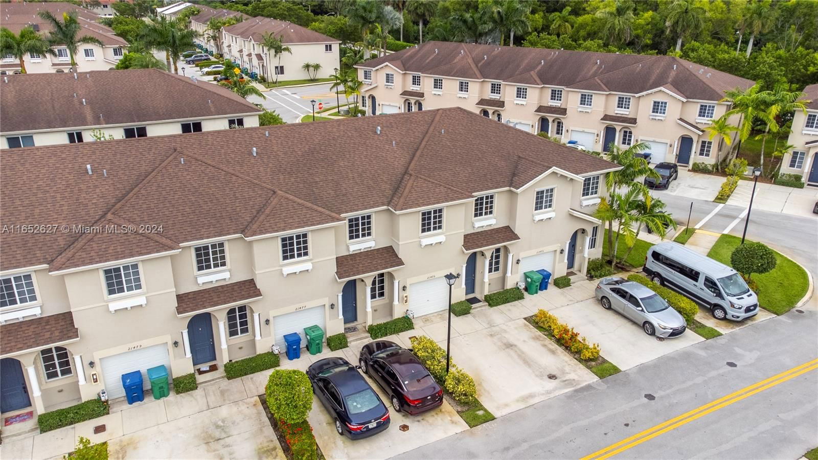 Real estate property located at 21475 14th Ct, Miami-dade, Walden Townhomes, Miami Gardens, FL