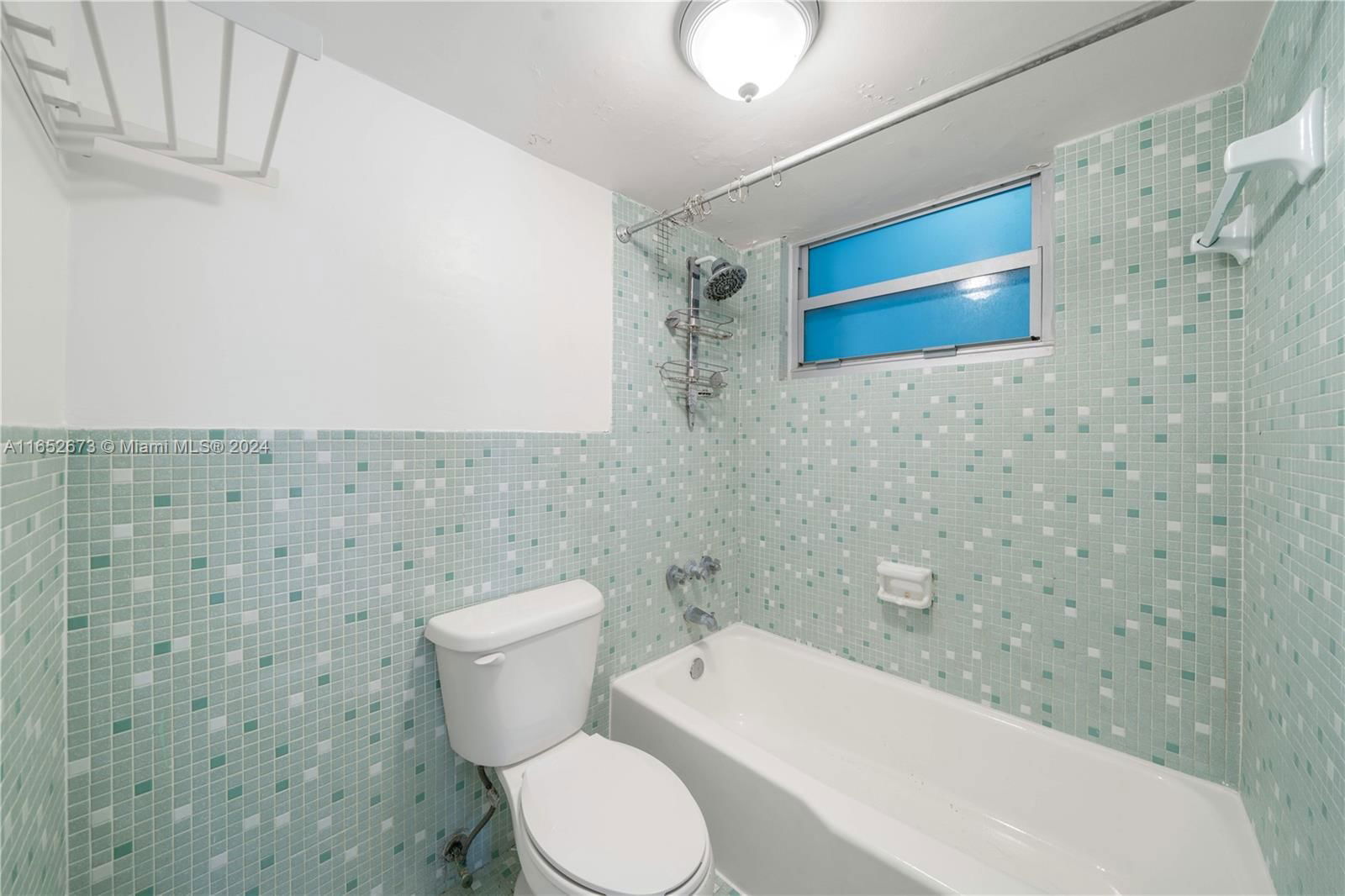Real estate property located at 701 Collins Ave #1F, Miami-dade, Collins Manor Condo, Miami Beach, FL