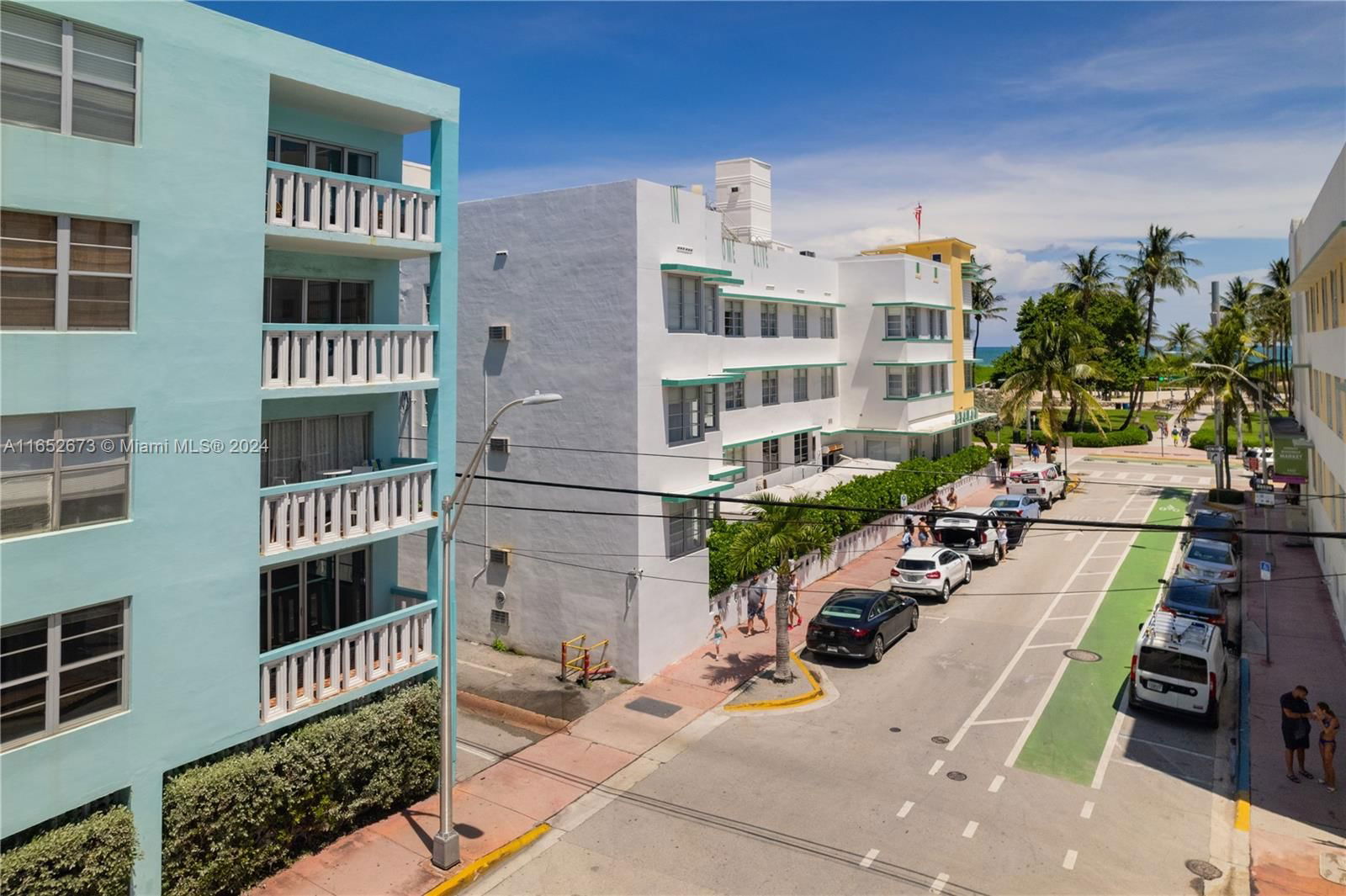 Real estate property located at 701 Collins Ave #1F, Miami-dade, Collins Manor Condo, Miami Beach, FL