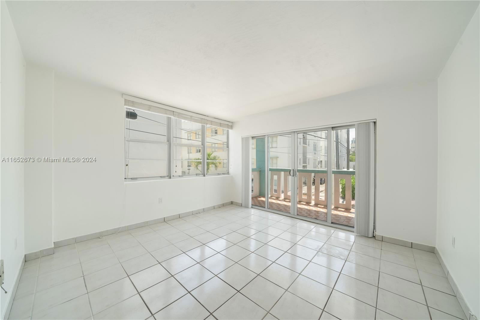 Real estate property located at 701 Collins Ave #1F, Miami-dade, Collins Manor Condo, Miami Beach, FL