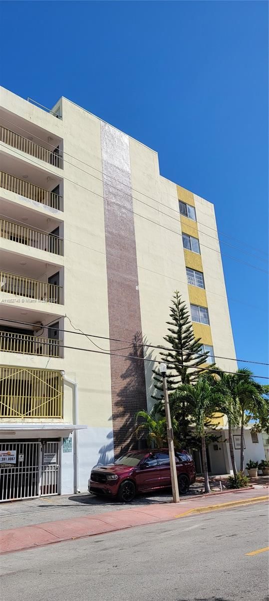 Real estate property located at 8001 Crespi Blvd #4A, Miami-Dade, DOMINO ONE CONDO, Miami Beach, FL