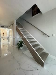 Real estate property located at 2178 60th St #18208, Miami-dade, Hialeah Club Villas Condo, Hialeah, FL