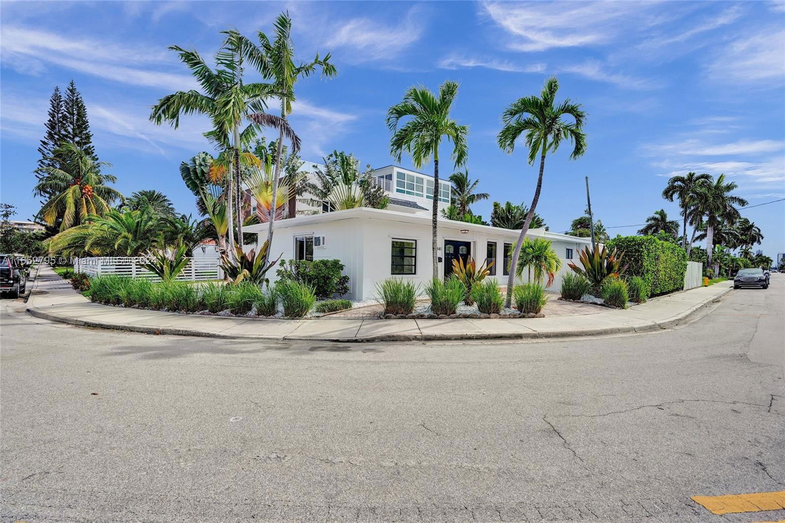 Real estate property located at 1441 Treasure Dr, Miami-Dade, TREASURE ISLAND, North Bay Village, FL